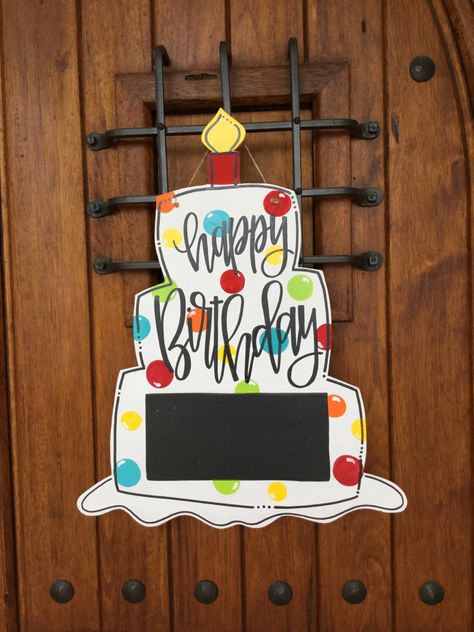 Birthday Door Hanger, Alligator Birthday, Birthday Door, Birthday Wreath, Burlap Door Hanger, Door Hangers Diy, Burlap Door, Happy Birthday Signs, Wooden Door Signs