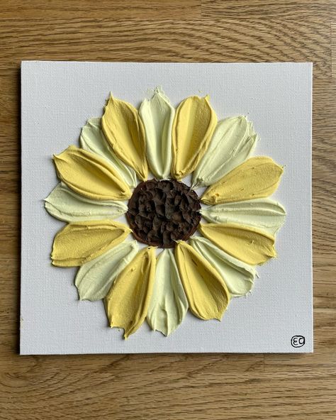 Textured palette knife sunflower🌻 #texture #texturedpainting #paletteknifepainting #paletteknifeflower #sunflower #art #konst #textur #palettknivsmålning Easy Palette Knife Painting, Pallet Knife Painting, Knife Techniques, Palette Knife Painting, Sunflower Art, Knife Painting, Pour Painting, Palette Knife, Handmade Candles