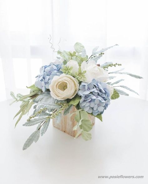 Blue Flower Centerpieces, Blue Flower Arrangements, Blue Wedding Centerpieces, Wooden Container, Blue Centerpieces, Paper Flower Arrangements, Blue Bridal Shower, Paper Craft Ideas, Custom Bouquet