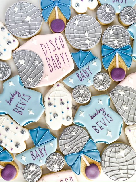 ✨🪩Get groovy with these disco-themed baby shower cookies! Perfect for celebrating the mama-to-be in style while boogying down with tasty treats. ✨🪩 #sugarcookies #sugarcookiesofinstagram #customcookies #decoratedsugarcookies #cookiedecorating #sanfranciscoevents #bayareaevents #spacecadetbakingco #discobaby #discobabyshower #babyshower #babyshowerdecor #babyshowerideas Disco Baby Shower Ideas, Kate Baby, Shower Cookies, Twins Baby Shower, Cookies For Kids, Baby Shower Cookies, Twin Babies, Tasty Treats, Cookie Cake