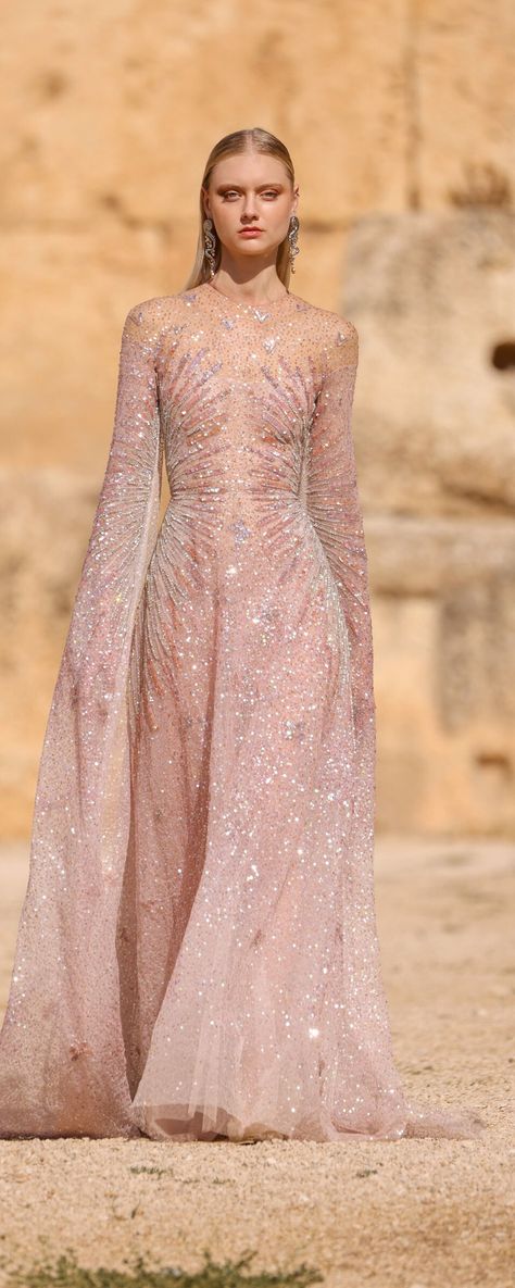 Tulle Maxi Dress, Beaded Tulle, Gareth Pugh, Georges Hobeika, Lela Rose, Outfit Look, Couture Gowns, Gorgeous Gowns, Rebecca Taylor