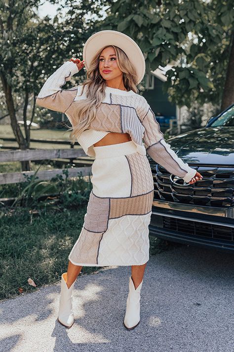 Neutral Wardrobe Aesthetic, October Feels, Fall Modest Outfits, Cutesy Outfits, Sweater Midi Skirt, Cutesy Outfit, Apostolic Clothing, Country Vibe, Friendsgiving Dinner