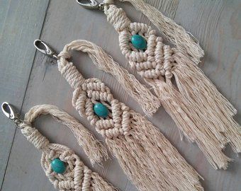 Etsy :: Your place to buy and sell all things handmade Macrame Tas, Keychains Macrame, Boho Bag Charm, Boho Styl, Macrame Wall Hanging Diy, Macrame Boho, Howlite Stone, Macrame Knot, Macrame Patterns Tutorials