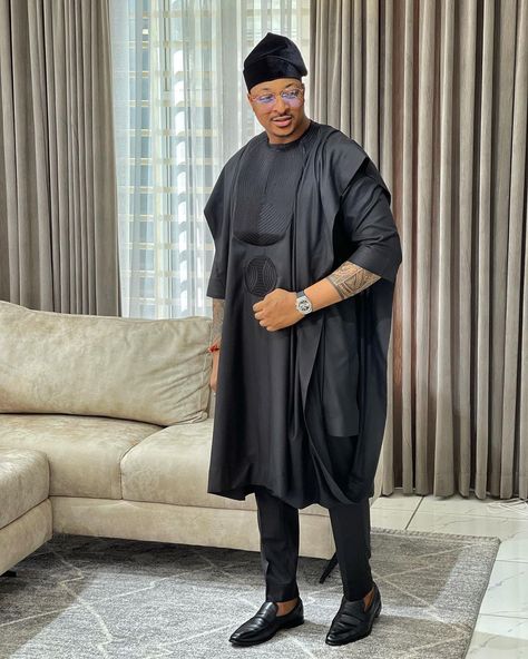 Nigeria Men Fashion Style, Men South South Style, Latest Agbada Designs For Men, Agbada Styles Men Wedding, Latest Agbada Designs, Agbada Styles Men, Agbada Designs For Men, Couture Tailoring, African Suits