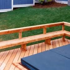 Building Benches For Your Deck...You can do It! Pool Deck Bench Ideas, Deck Benches, Deck Bench Seating, Ground Level Deck, Build Deck, Deck Bench, Patio Benches, Rental Ideas, Diy Bathtub