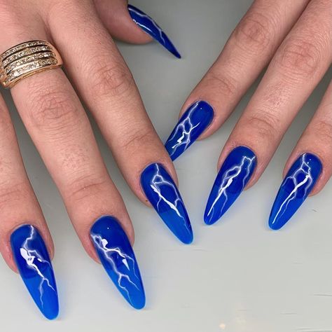 Lightning Nails, Royal Blue Nails Designs, Coral Nails With Design, Royal Blue Nails, Neon Green Nails, Blood Drip, Beachy Nails, Nails Home, Purple Nail Art