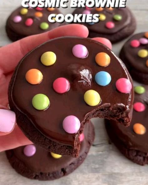 Cosmic Brownie Cookies, Sweet Dishes Recipes, Quick Recipes Snacks, Easy Baking Recipes Desserts, Easy Snack Recipes, Tasty Baking, Sweet Snacks Recipes, Healthy Sweets Recipes, Baked Dessert Recipes