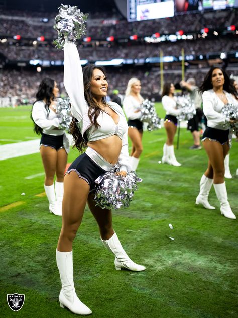 Las Vegas Raiders: Raiderette Monica D. on the sidelines during the Las Vegas Raiders regular season home game against the Philadelphia Eagles. Las Vegas Raiders Cheerleaders, Raiderettes Nfl Cheerleaders, Lv Raiders, Raiders Cheerleaders, Eagles Cheerleaders, Raiders Players, Drill Team, Dream Aesthetic, Nfl Cheerleaders