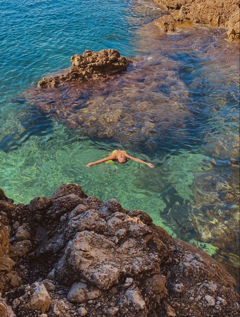 Rock Pools, Summer Dream, European Summer, Beach Aesthetic, Pretty Places, South Of France, Beach Vibe, Summer Aesthetic, Beach Life