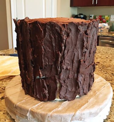 Chocolate Bark Cake, Bark Cake, Stump Cake, Tree Stump Cake, Lumberjack Cake, Button Cake, Edible Luster Dust, Chocolate Tree, Black Fondant