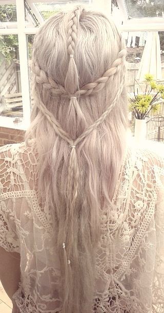 dark elf braid - Google Search Elven Hair, Elven Hairstyles, Fancy Braids, Boho Styl, Makijaż Smokey Eye, Skirt Maxi, Boho Hairstyles, Hair Envy, Hippie Chic