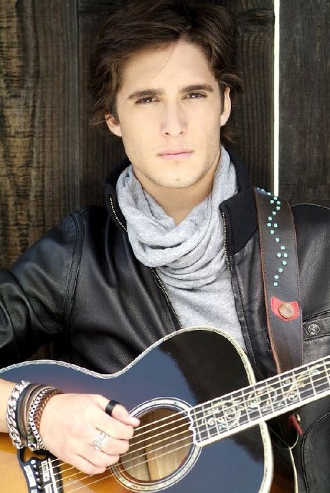 Diego Gonzalez, Senior Guys, Rock Of Ages, Always On My Mind, Bright Stars, Man Crush, Pretty Little Liars, Karaoke, Guitar