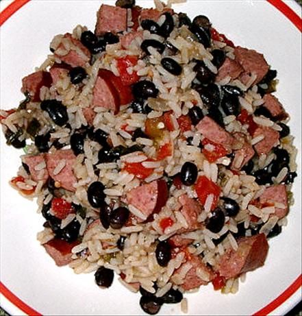 Sausage And Rice, Cuban Black Beans, Beans And Sausage, Black Beans And Rice, Black Bean Recipes, Sausage Dishes, Scrumptious Food, Beans And Rice, Grilling Chicken Breast