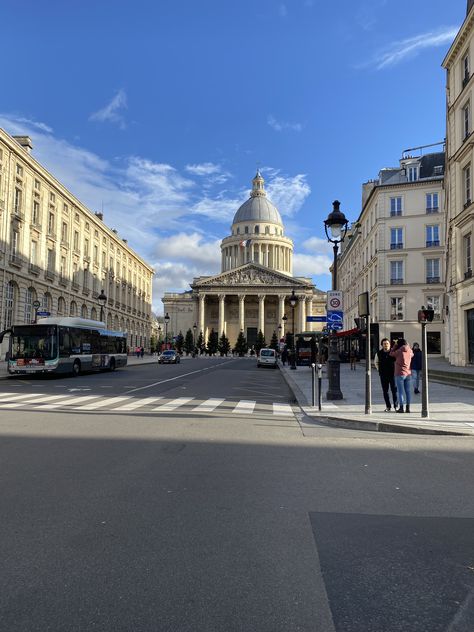 Place du Panthéon paris 5 Quartier Latin Kota Paris, Paris Rooftops, Vacation Goals, Uni Life, Paris Pictures, People Dancing, Mood Board, Paris, In This Moment