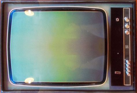 ultra tv set 1972 Old Box Tv Aesthetic, 90s Tv Set, 80s Tv Aesthetic, Vintage Tv Aesthetic, Retro Tv Aesthetic, Deltarune Aesthetic, Vhs Tv, Y2k Tv, Tv Aesthetic