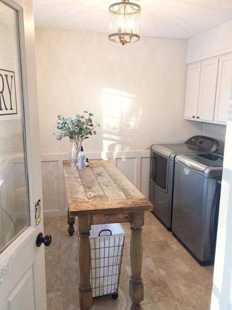 Modern Farmhouse Laundry Room, Laundy Room, Room Storage Diy, Basement Laundry, Farmhouse Laundry, Farmhouse Laundry Room, Laundry Room Remodel, Laundry Room Inspiration, Laundry Room Cabinets