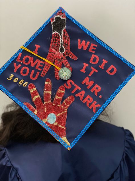 Spiderman Senior Quotes, Graduation Cap Designs Deadpool, Iron Man Graduation Cap, Spider Man Cap Graduation, Cap Decoration Graduation Spiderman, Marvel Cap Ideas For Graduation, Avengers Graduation Cap, Grad Cap Ideas Marvel, Marvel Graduation Cap Ideas