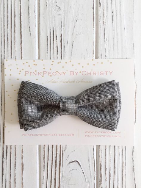 Modern dark grey linen/cotton blend bowtie by PinkPeonyByChristy Grey Bow Tie, Ring Boy, Groomsmen Bowtie, Bow Ring, Groom Attire, Neck Ties, Bow Ties, Neck Tie, Blue Grey