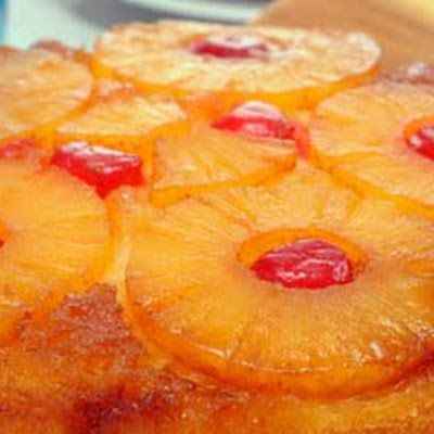 Duncan+Hines+Pineapple+Upside+Down+Cake+@keyingredient+#cake+#pie Fritters Recipes, Pineapple Upside Down Cake Recipe, Upside Down Cake Recipe, Box Cake Recipes, Duncan Hines, Pineapple Upside, Pineapple Upside Down Cake, Pineapple Upside Down, Pineapple Cake