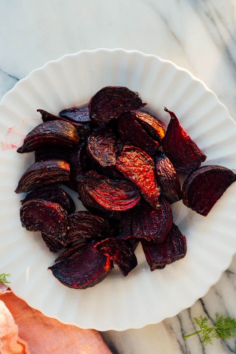 Learn how to roast beets with this simple recipe! No foil here. For best flavor, slice the beets and roast on a pan, just like you would for other veggies. #roastedbeets #beets #vegetables #sidedish #cookieandkate Cooked Beets Recipe, How To Roast Beets, Roast Beets, Roasted Beets Recipe, Cooked Beets, Sweet Potato Seasoning, Beets Recipe, Cookie And Kate, Quinoa Sweet Potato