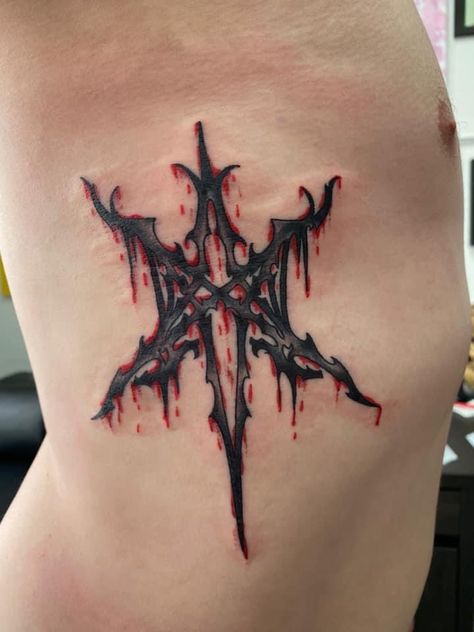 Masc Tattoos Ideas, Tattoos For Metalheads, Goth Rib Tattoo, Metal Tattoos For Guys, Goth Tattoos Men, Emo Band Tattoos, Gothic Tattoos Men, Sempiternal Tattoo, Punk Tattoo Grunge