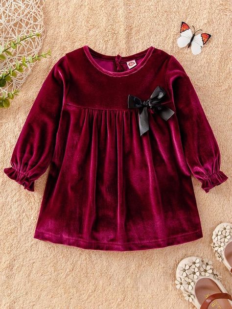 Baby Girl Winter Dress Design, Winter Baby Frocks Designs, Baby Girls Frock Designs For Winter, Winter Frocks For Baby Girl, Baby Girl Velvet Frock, Velvet Dress For Baby Girl, Baby Velvet Dress, Velvet Baby Dress, Baby Winter Dress