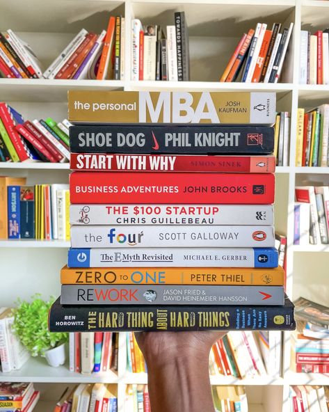 Books For Ceo, Sales Book, Book Business, Books For Artists, Top 100 Books, Business Books Worth Reading, Economics Books, Entrepreneur Books, Investing Books