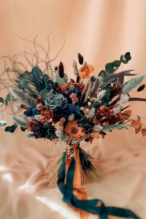 Light Up Bouquet, Wedding Bouquet Dried Flowers, Gothic Wedding Bouquet, Dry Flowers Bouquet, Wedding Bouquet Spring, Dried Flower Wedding Bouquet, Dried Flower Bouquet Wedding, Spring Bridal Bouquet, Bouquet Dried Flowers