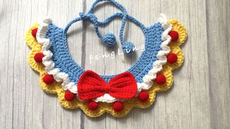 Get it on Youtube channel feng-Ling Crochet. Pet Collar Crochet, Crochet A Bow, Princess Pet, Dog Clothes Patterns Sewing, Dog Collar Pattern, Crochet Collar Pattern, Crochet Princess, Crochet Slippers Free Pattern, Crochet Tutorial Pattern