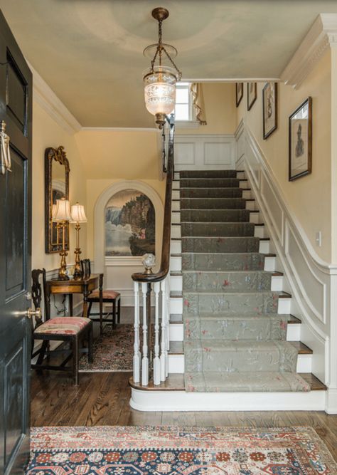 Apartment Stairway Decorating, Center Hall Colonial Living Room, Colonial Living Room Ideas, Colonial Entryway, Colonial Staircase, Foyer With Stairs, Colonial Living Room, Center Hall Colonial, Stairway Decorating