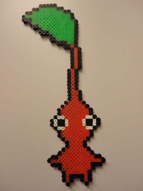 hama beads Red Pikmin Pikmin Crafts, Pikmin Pixel Art, Pikmin Perler Beads, Red Pikmin, Pixel Beads, Perler Art, Hama Beads Design, Perler Bead Templates, Melting Beads