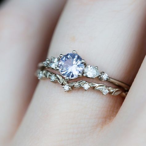 Lavender Sapphire, Pretty Engagement Rings, Dream Wedding Ring, Cute Engagement Rings, Future Engagement Rings, Dream Engagement, Dream Engagement Rings, Beautiful Engagement Rings, Cute Rings