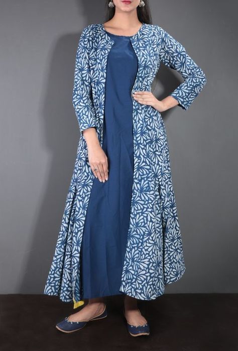 Open Gown Style, Front Open Gown, Party Wear Evening Gowns, Gown Style Dress, Cotton Dress Pattern, Simple Kurta Designs, Long Kurti Designs, Stylish Short Dresses