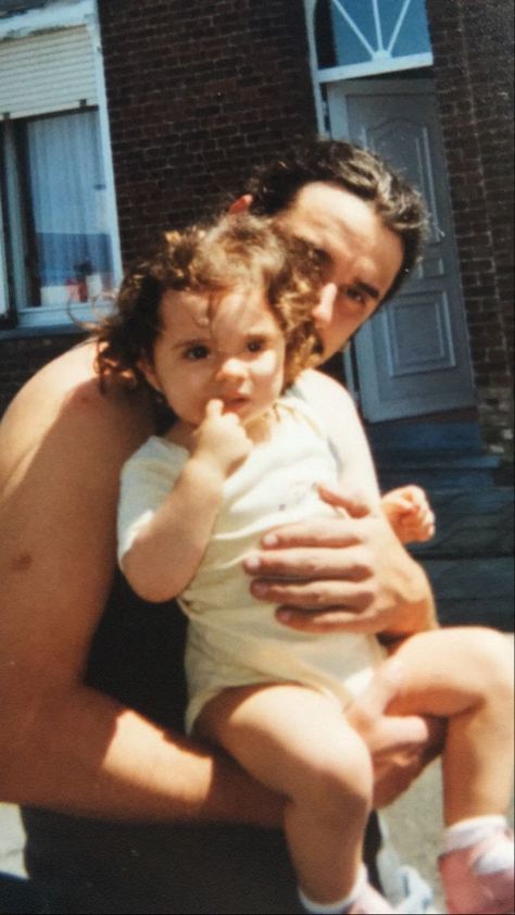 Carrie Soto Is Back Aesthetic, Carrie Soto Is Back, Memories Childhood, Dad Aesthetic, Taylor Jenkins Reid, Aesthetic Vogue, Childhood Photos, Father Daughter, Future Baby