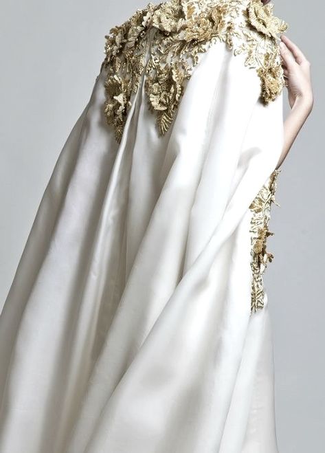 Golden Elf, Krikor Jabotian, Goddess Aesthetic, Princess Celestia, Look At The Stars, White Aesthetic, Gold Dress, Weeding, Blue Wedding