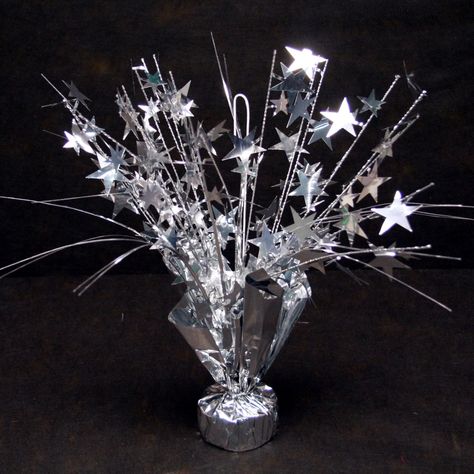 Silver Centerpieces, Graduation Table Centerpieces, Star Centerpieces, 25th Anniversary Party, Silver Centerpiece, Bachelorette Decorations, Balloon Weights, Super Party, Unique Bridal Shower