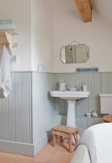 Bathroom Shower Makeover, Border Oak, Oak Frame House, Dream Country, Oak Bathroom, Downstairs Toilet, Cottage Bathroom, Bad Inspiration, Country Bathroom