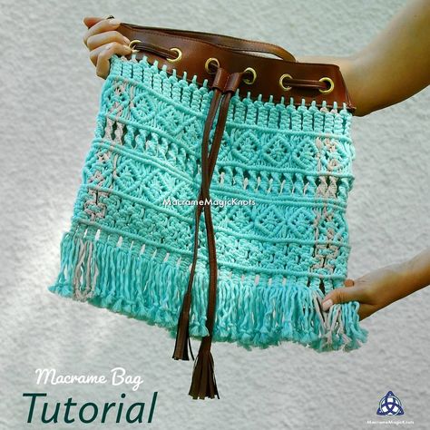 🌿Macrame Magic Knots on Instagram: “New Tutorial is on my YouTube 📺 channel ➡️ Link in Bio #MacrameMagicKnots” Macrame Summer, Clove Hitch Knot, Magic Knot, Art Macramé, Bag Macrame, Macrame Purse, Purse Tutorial, Diy Macrame Plant Hanger, Diy Plant Hanger