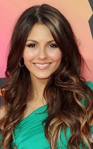 Victoria Justice Makeup, Victoria Justice Hair, Justice Makeup, Victoria Justice, Hair Envy, Celebrity Hairstyles, Brunette Hair, Great Hair, Remy Human Hair