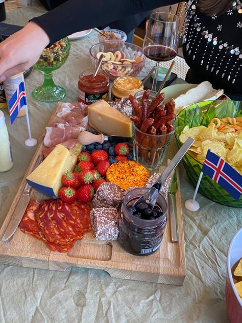 Iceland Party Theme, Eurovision Party Food, Eurovision Drinking Game, Eurovision Aesthetic, Eurovision Bingo, Aesthetic Iceland, Ireland Eurovision 2024, Eurovision Party, Eurovision 2023