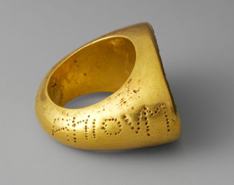 Etruscan Jewelry, Ancient Greek Jewelry, Ancient Jewels, Medieval Rings, Ancient Jewellery, Historical Jewellery, Medieval Jewelry, Greek Jewelry, Gold Rings Jewelry