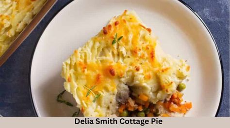 Delia Smith Cottage Pie Recipe Leftover Meatloaf Recipes, Gardein Recipes, Traditional Shepherds Pie, Recipes Ground Turkey, Leftover Meatloaf, Mary Berry Recipes, Vegan Shepherds Pie, Shepherds Pie Recipe, Beef And Potatoes