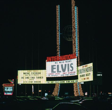 International Hotel marquee - 1969 Elvis Presley Las Vegas, Sofia Coppola Movies, Elvis Wallpaper, Elvis And Me, King Elvis Presley, Vintage Las Vegas, Ike And Tina Turner, Snap Out Of It, Vegas Hotel