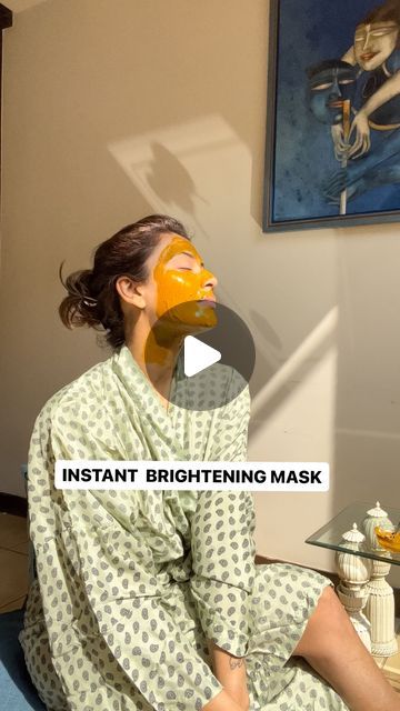 Nriti S on Instagram: "Instant brightening face mask: - 1 tbsp coffee powder - 1 tbsp yogurt - 1 tsp turmeric powder / haldi Mix well. Apply for 10-20 mins. Wash off. SAVE & SHARE !" Coffee Powder Face Mask, Coffee Mask For Face, Coffee Mask, Turmeric Mask, Brightening Face Mask, Coffee Face Mask, Turmeric Face Mask, Turmeric Powder, Coffee Powder