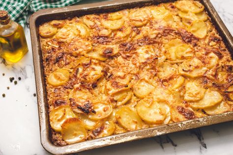 Ina Garten Potato-Fennel Gratin Recipe Ina Garten Scalloped Potatoes, Fennel Potato, Fennel Gratin, Potato Au Gratin, Chicken Fennel, Fennel Recipes, Au Gratin Recipes, Potatoes Au Gratin, Superfood Recipes