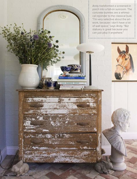 White Distressed Dresser, Distressed Cabinets, Distressed Dresser, Paint Techniques, Beach Wood, Chippy Paint, Furniture Paint, Wood Dresser, Distressed Furniture