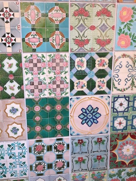 Cute Tiles, Aesthetic Tiles, Malibu Tile, Comforting Aesthetic, Gyaru Girl, Spanish Floor Tile, Colour Study, Pretty Tiles, Theme Pictures