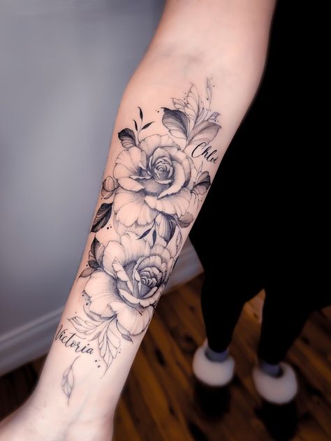 Peony Flower Tattoo Black And Grey, Realism Floral Tattoo, Fineline Rose Tattoo, Jewels Tattoo, Pet Portrait Tattoos, Vibes Tattoo, Feminine Shoulder Tattoos, Rose Tattoo On Arm, Skull Rose Tattoos