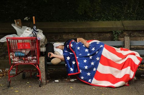 Homelessness Reaches All-Time Record In New York City American Flag Blanket, American Pay, Edward Snowden, Homeless People, Poor People, Right Wing, The New Yorker, American Dream, Bbc News