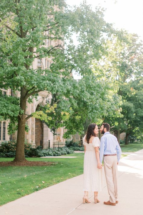 University Of Chicago Engagement Photos, Wedding Venues Indianapolis, Chicago Engagement Photos, University Of Chicago, Chicago Engagement, Indianapolis Wedding, Indiana Wedding, Catholic Wedding, Indianapolis Indiana